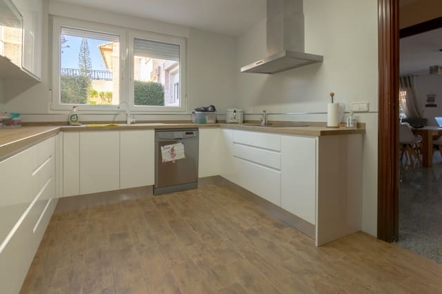 5 Zimmer Doppelhaus zu verkaufen in Albir, Alfaz del Pi / L'Alfàs del Pi mit Pool - 520.000 € (Ref: 6871230)