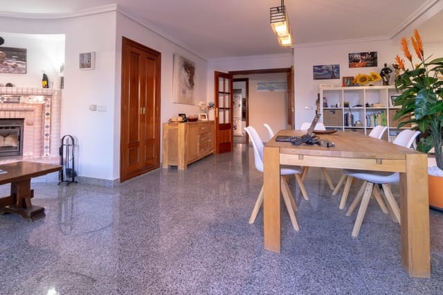 5 Zimmer Doppelhaus zu verkaufen in Albir, Alfaz del Pi / L'Alfàs del Pi mit Pool - 520.000 € (Ref: 6871230)