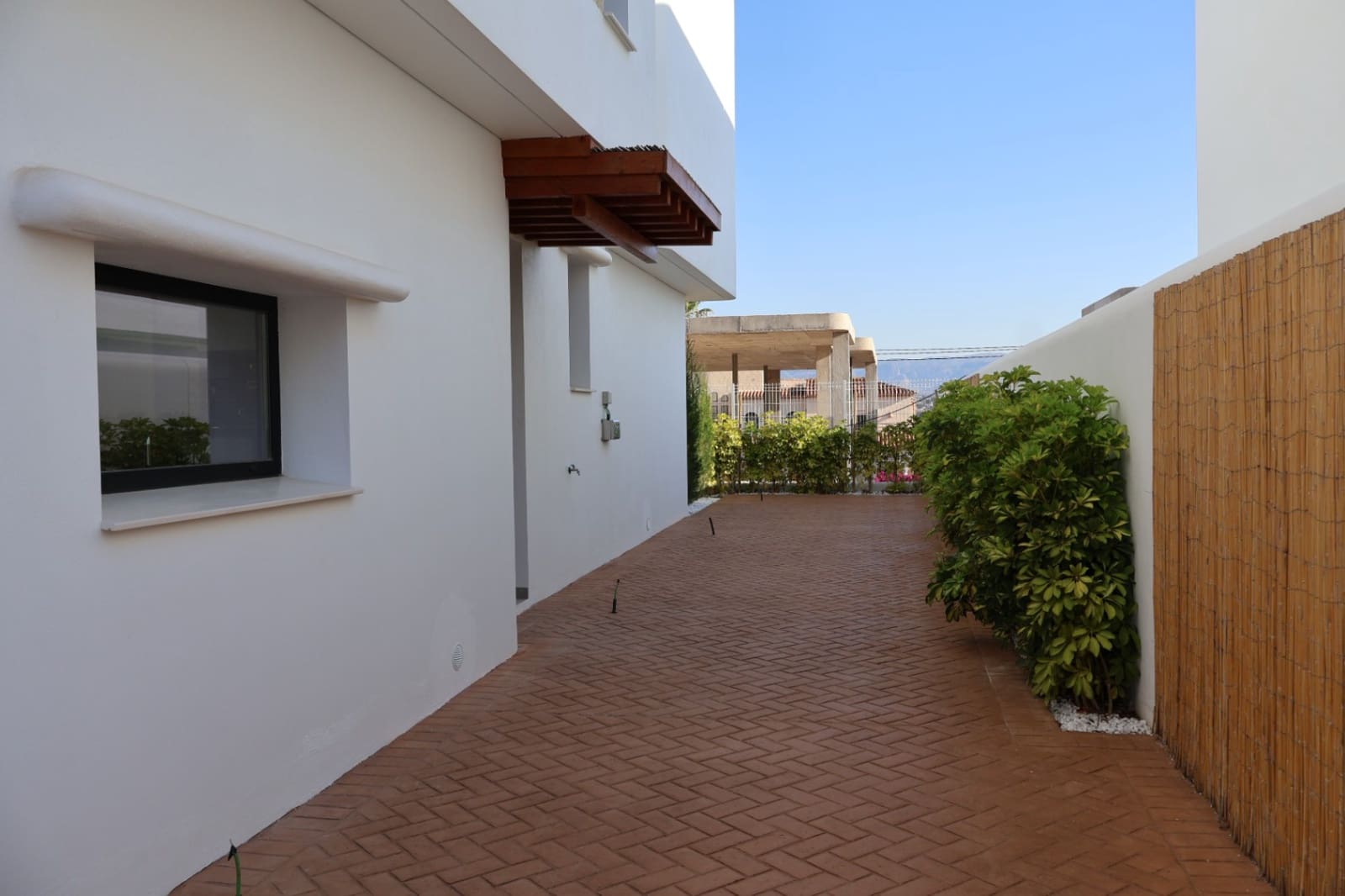 4 soverom Villa til salgs i Albir med garasje - € 875 000 (Ref: 6871250)