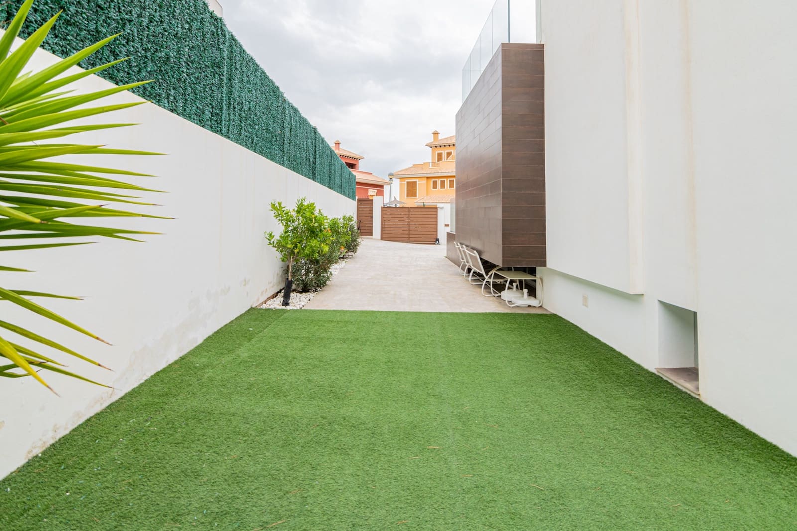 4 bedroom Villa for sale in Finestrat with pool garage - € 560,000 (Ref: 6871258)