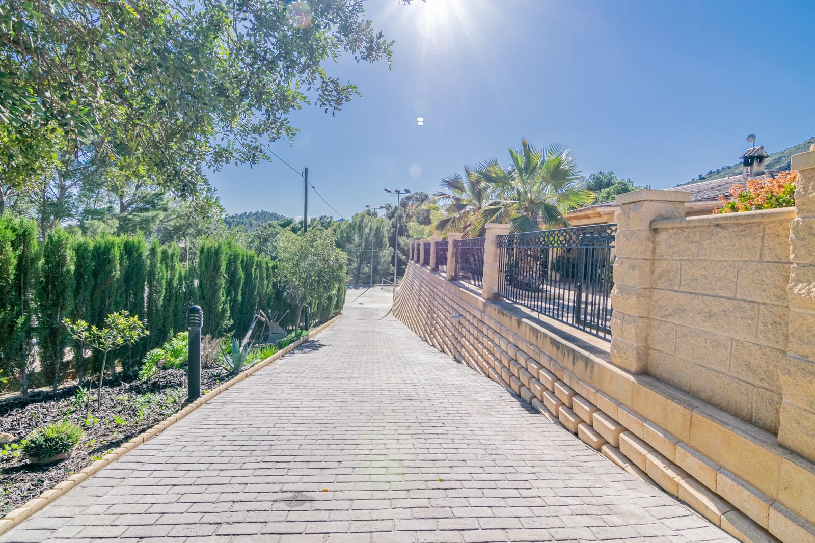 4 chambre Villa/Maison à vendre à La Villajoyosa / Vila Joiosa avec piscine garage - 632 000 € (Ref: 6871272)