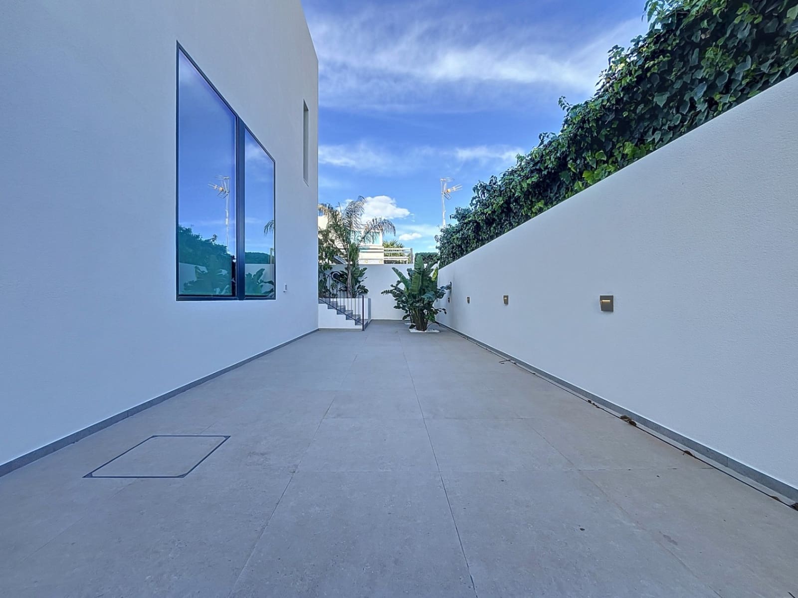 3 soverom Villa til salgs i Albir med garasje - € 1 450 000 (Ref: 6876677)