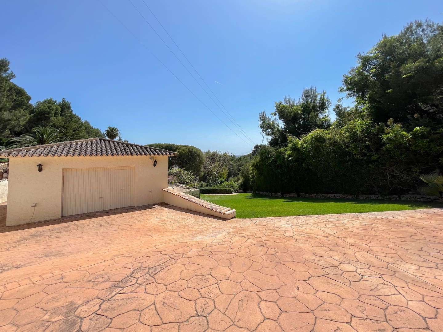 5 bedroom Villa for sale in Altea la Vella with pool garage - € 1,295,000 (Ref: 6889102)