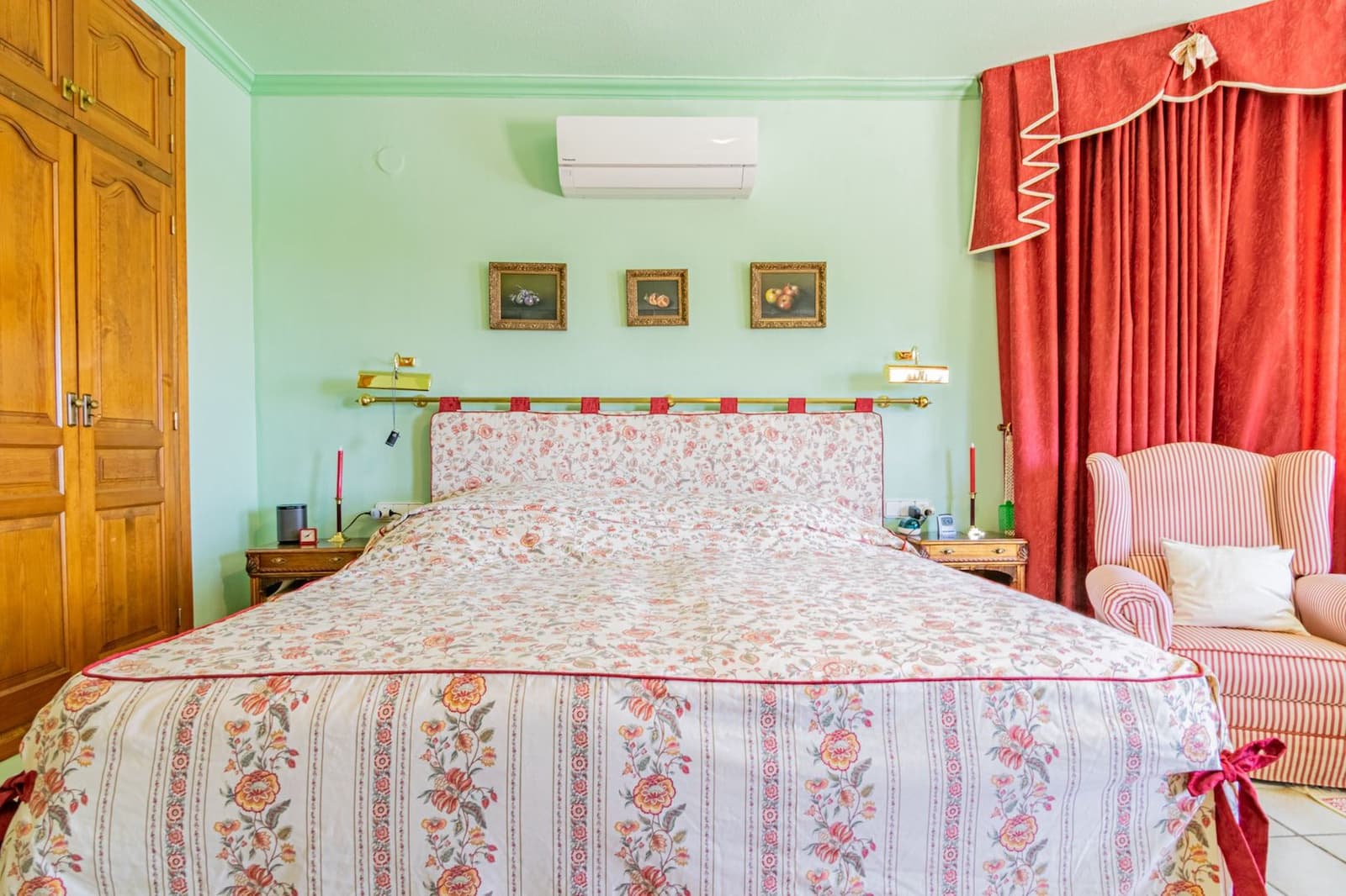 5 soverom Villa til salgs i Altea la Vella med svømmebasseng garasje - € 995 000 (Ref: 6889102)