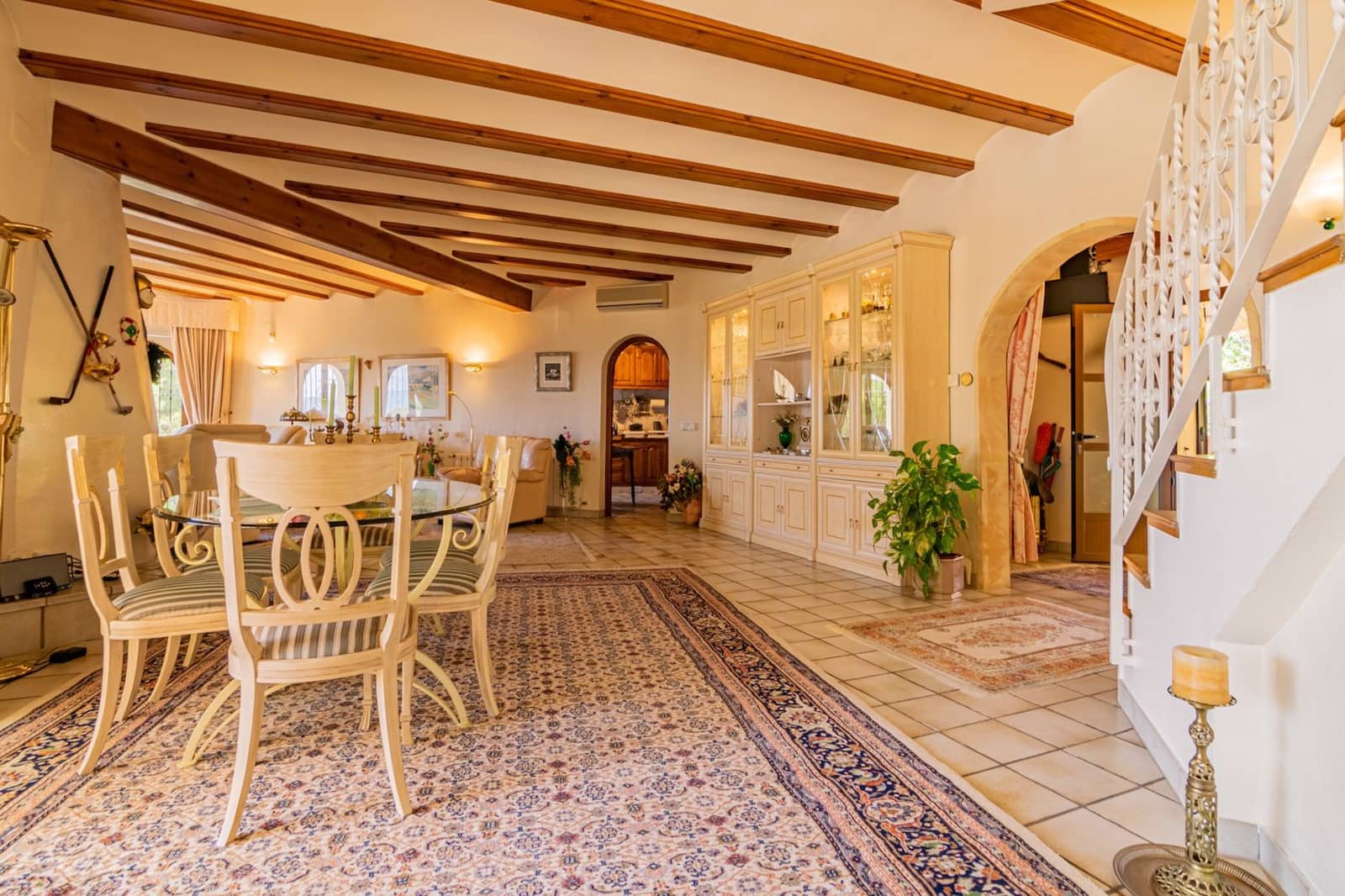 5 soverom Villa til salgs i Altea la Vella med svømmebasseng garasje - € 995 000 (Ref: 6889102)