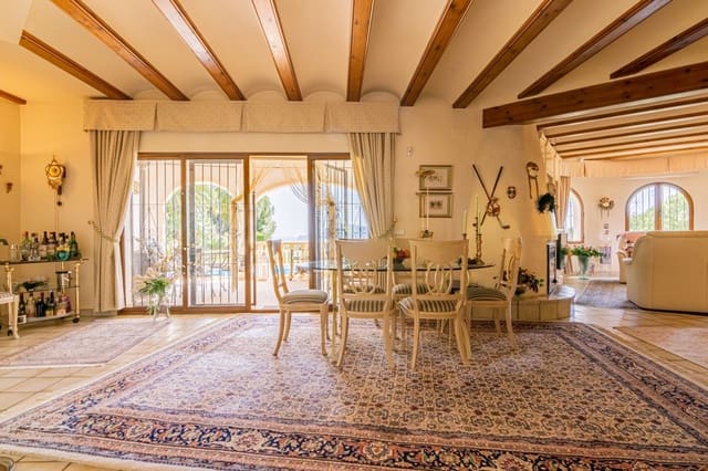 5 slaapkamer Villa te koop in Altea la Vella, Altea met zwembad garage - € 995.000 (Ref: 6889102)