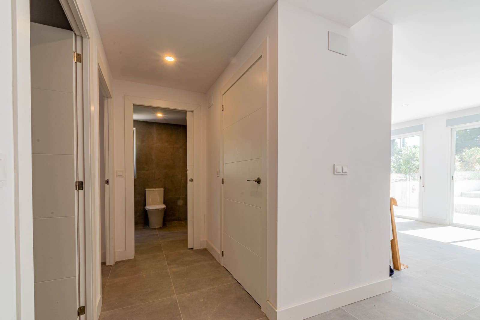 2 soverom Kommersiell til salgs i Albir med svømmebasseng - € 179 000 (Ref: 7019521)