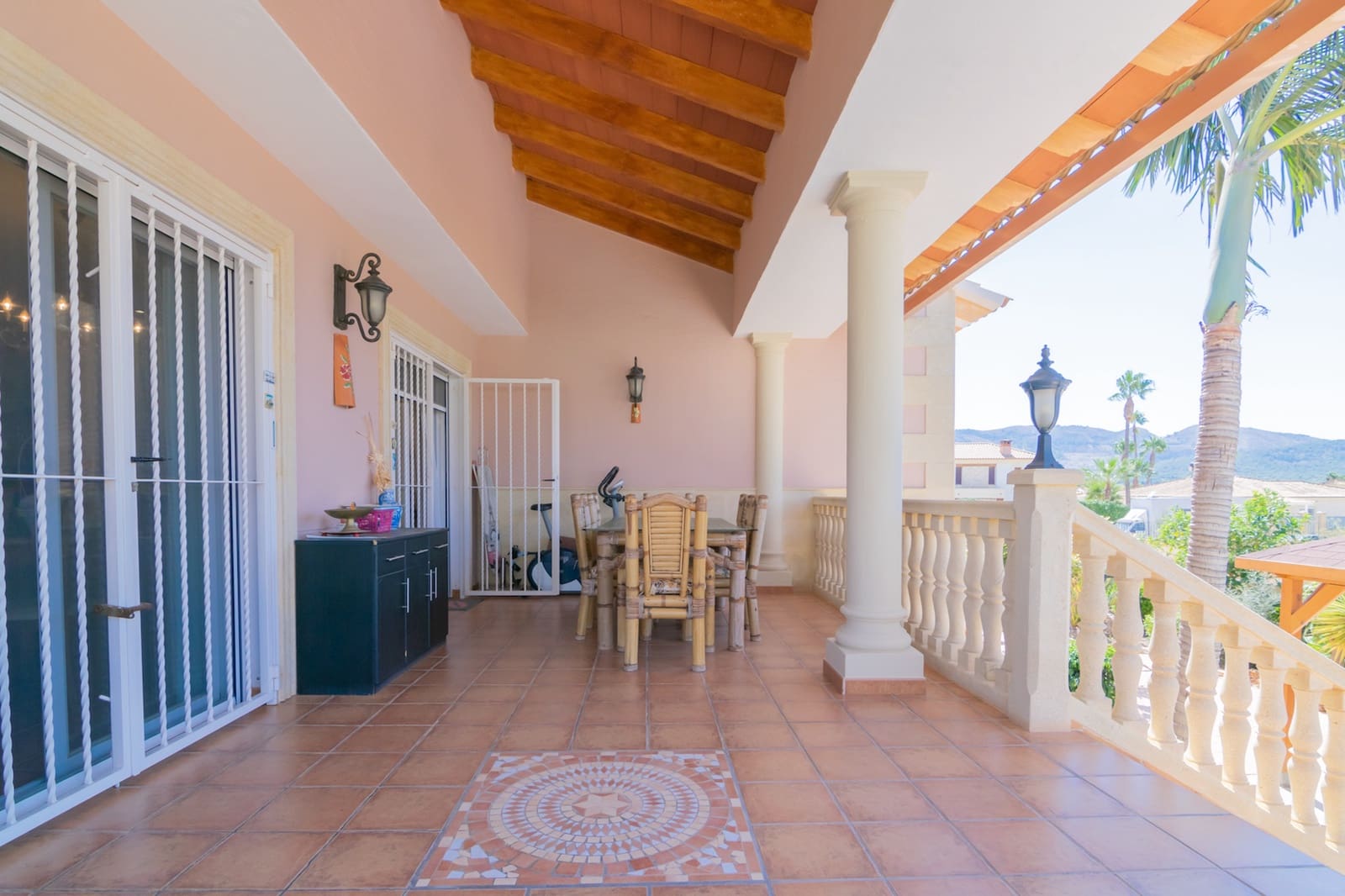 7 bedroom Villa for sale in Alfaz del Pi / L'Alfas del Pi with pool garage - € 811,000 (Ref: 7019545)