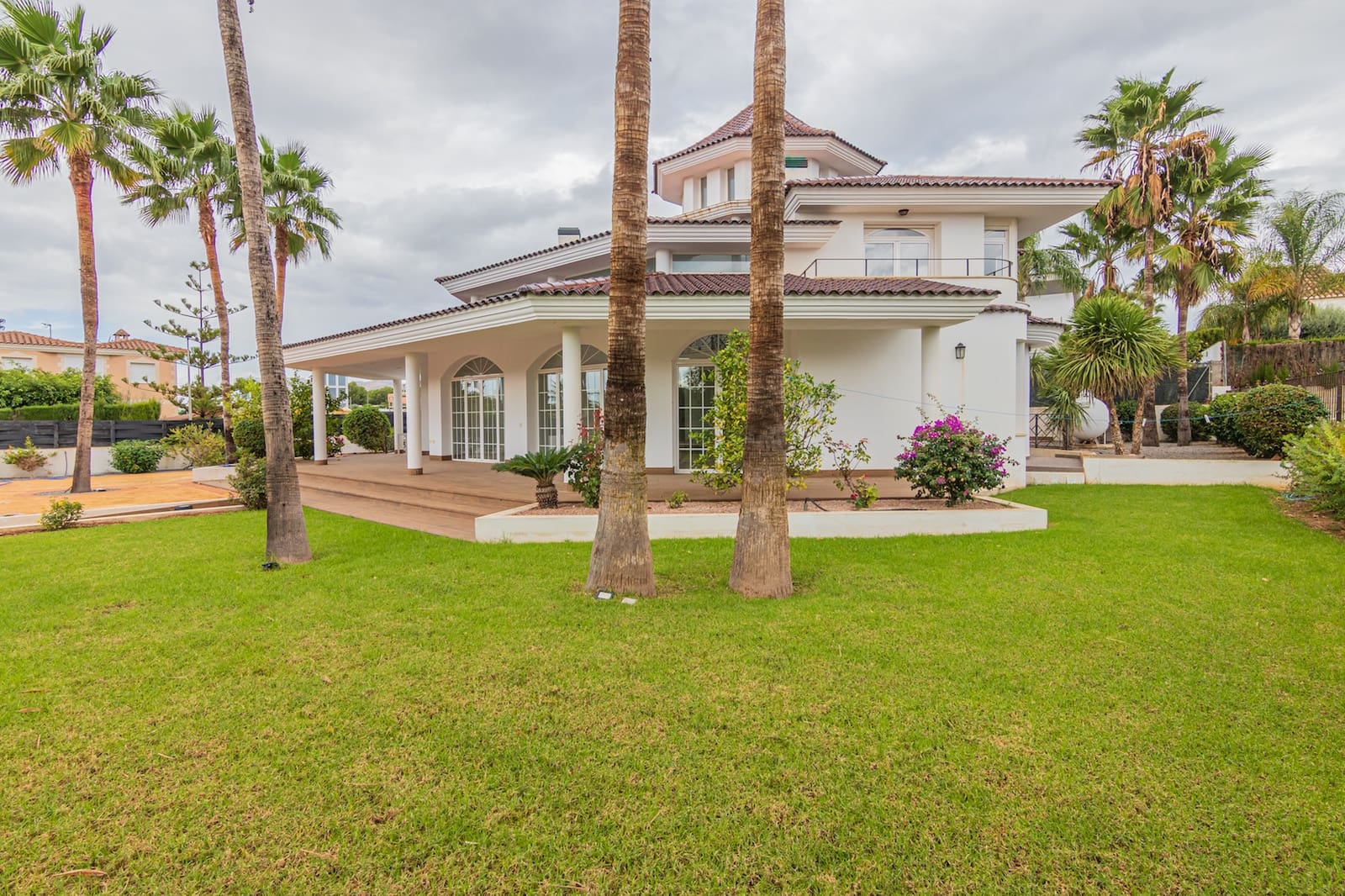 6 chambre Villa/Maison à vendre à Alfaz del Pi / L'Alfas del Pi avec piscine garage - 1 510 000 € (Ref: 7180452)