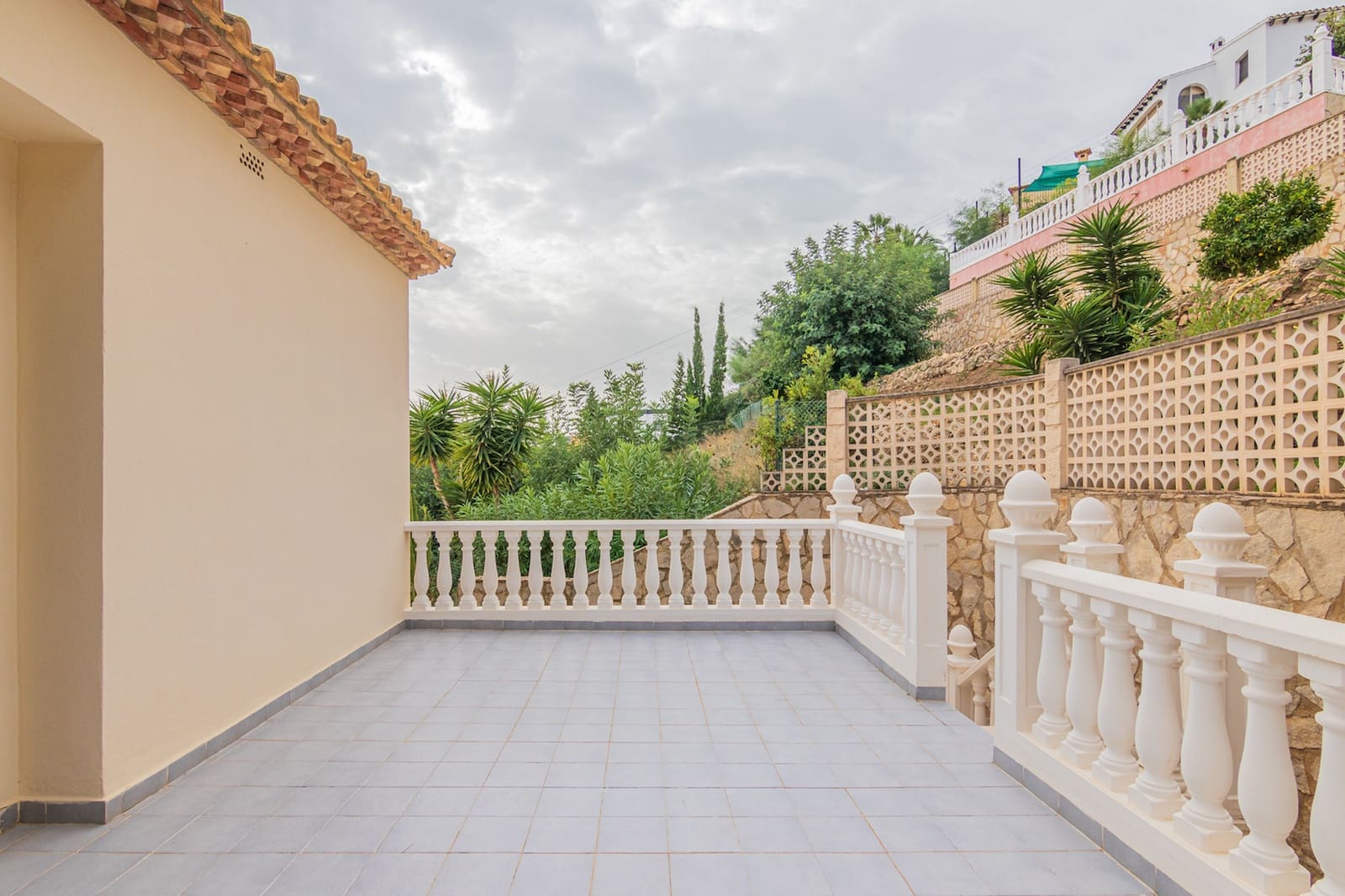 3 soveværelse Villa til salg i La Nucia med swimmingpool garage - € 595.000 (Ref: 7200194)