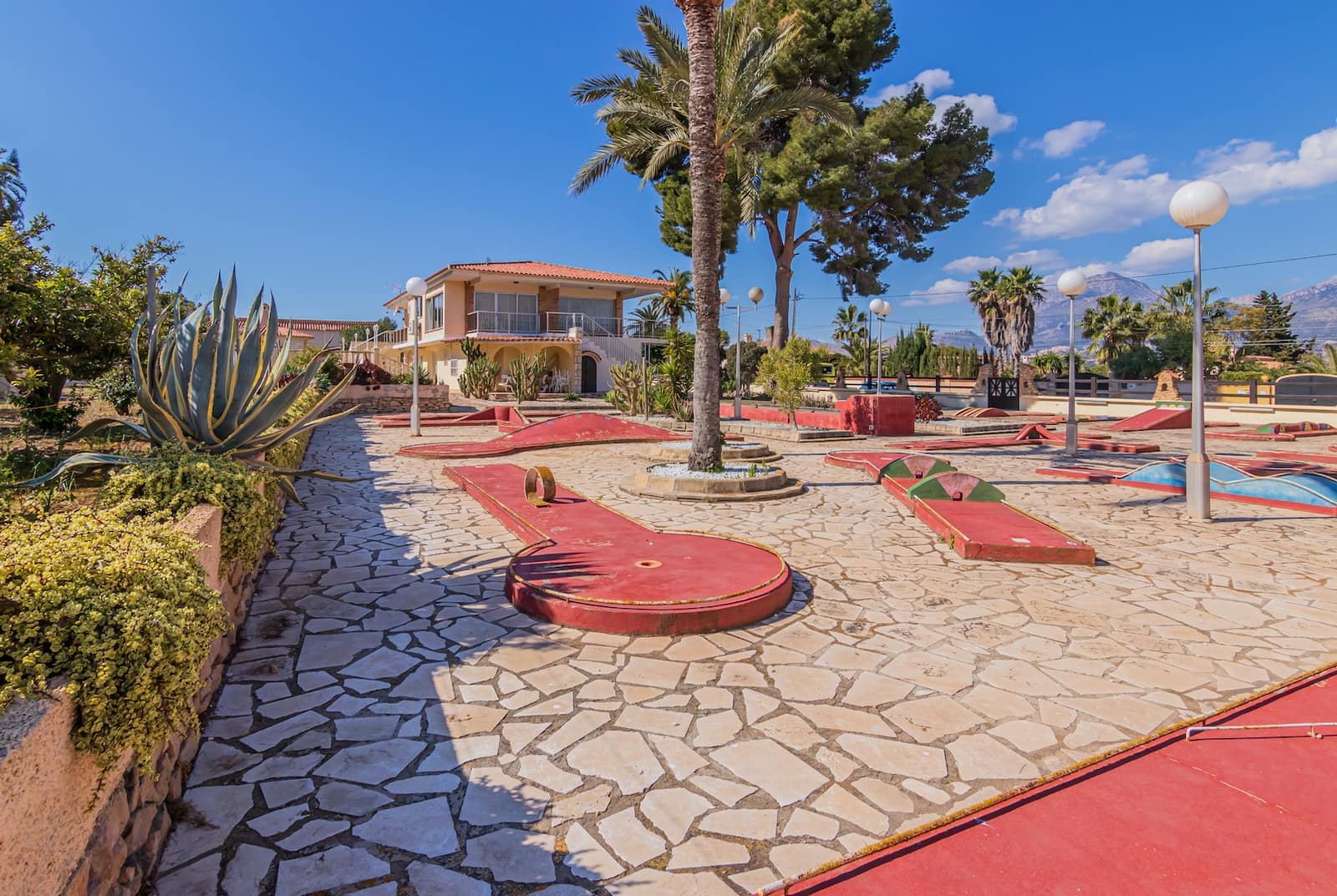 4 soverom Villa til salgs i Albir med svømmebasseng garasje - € 1 350 000 (Ref: 7414371)