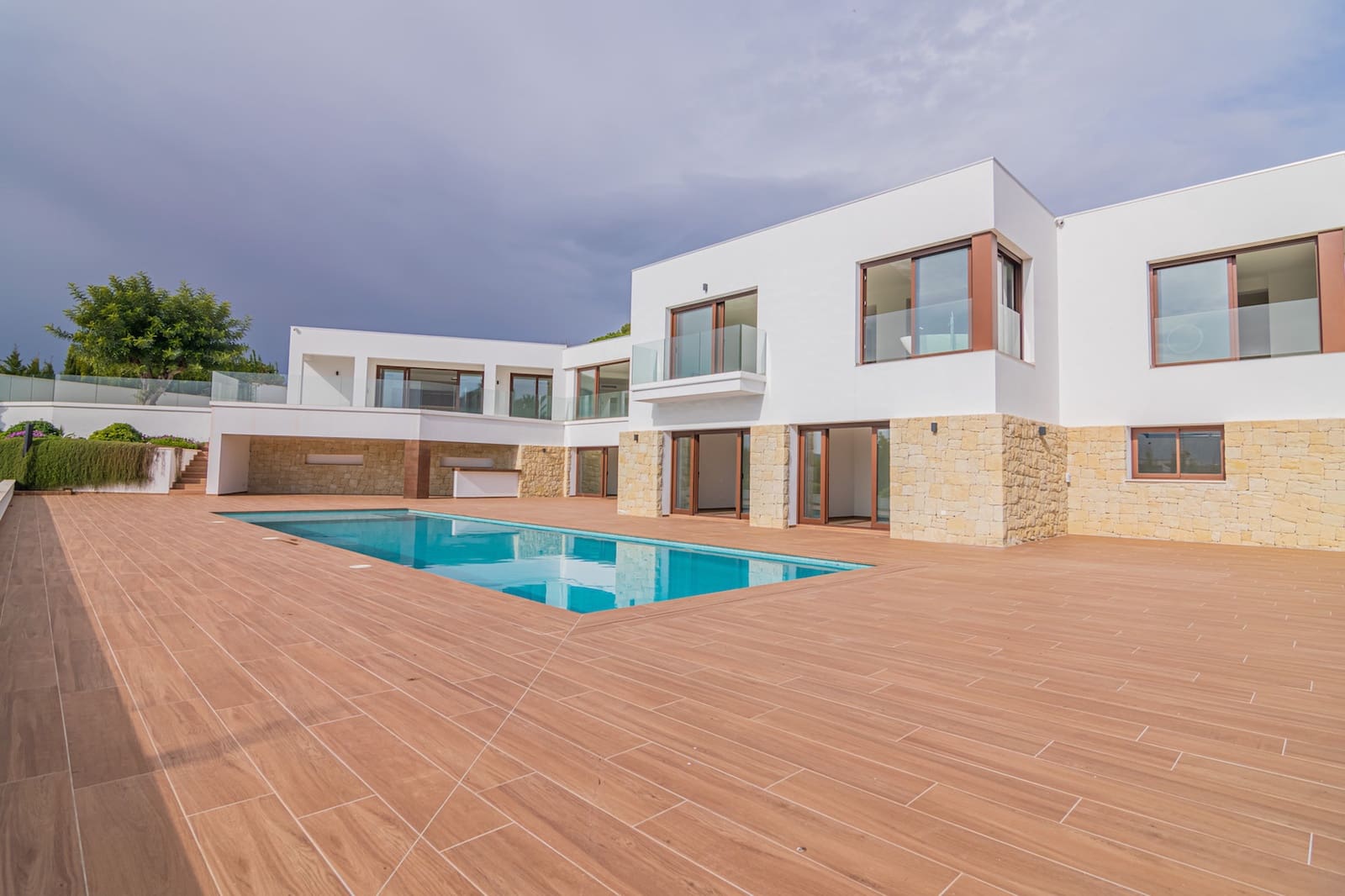 5 bedroom Villa for sale in Altea with pool garage - € 2,250,000 (Ref: 7414372)