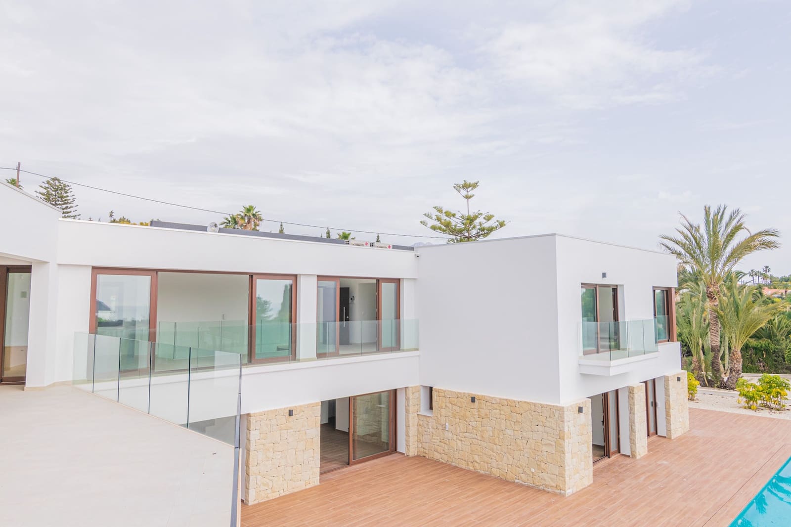 5 bedroom Villa for sale in Altea with pool garage - € 2,250,000 (Ref: 7414372)