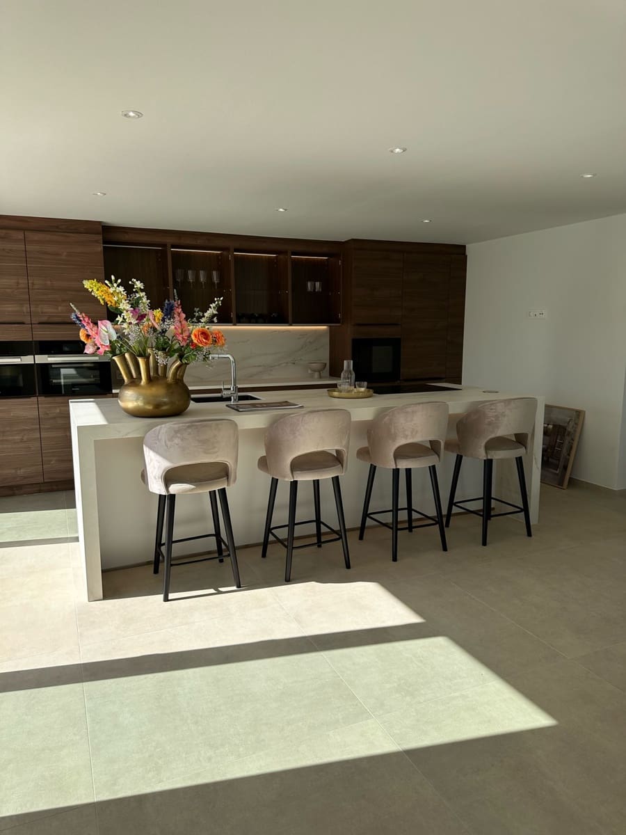 5 bedroom Villa for sale in Altea with pool garage - € 2,250,000 (Ref: 7414372)