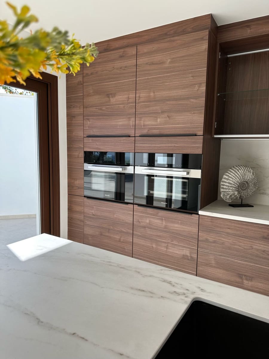 5 bedroom Villa for sale in Altea with pool garage - € 2,250,000 (Ref: 7414372)