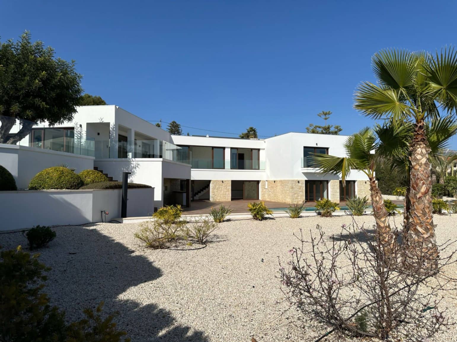 5 bedroom Villa for sale in Altea with pool garage - € 2,250,000 (Ref: 7414372)