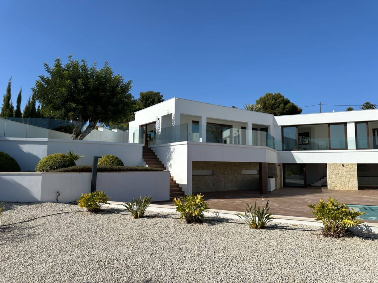 5 bedroom Villa for sale in Altea with pool garage - € 2,250,000 (Ref: 7414372)