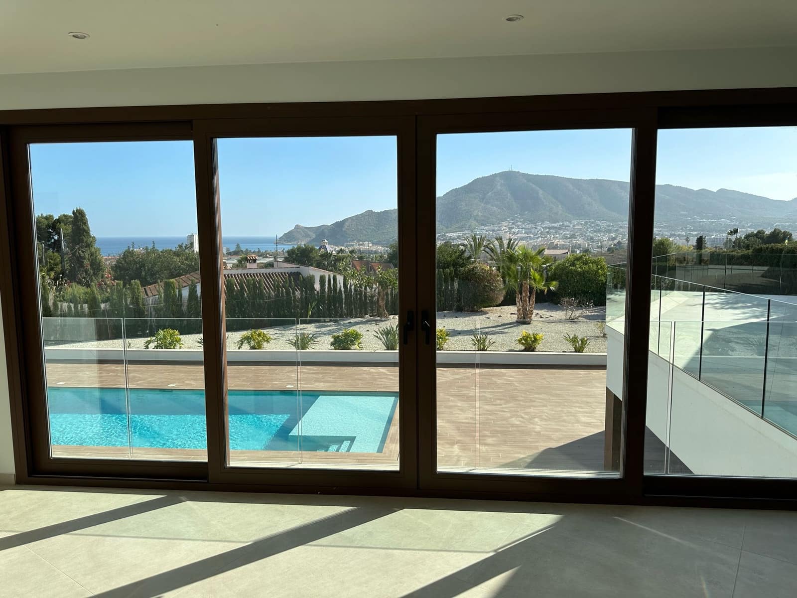 5 bedroom Villa for sale in Altea with pool garage - € 2,250,000 (Ref: 7414372)