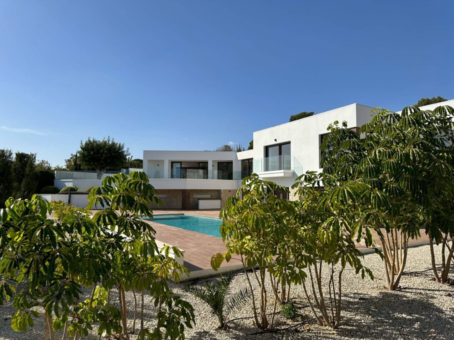 5 bedroom Villa for sale in Altea with pool garage - € 2,250,000 (Ref: 7414372)