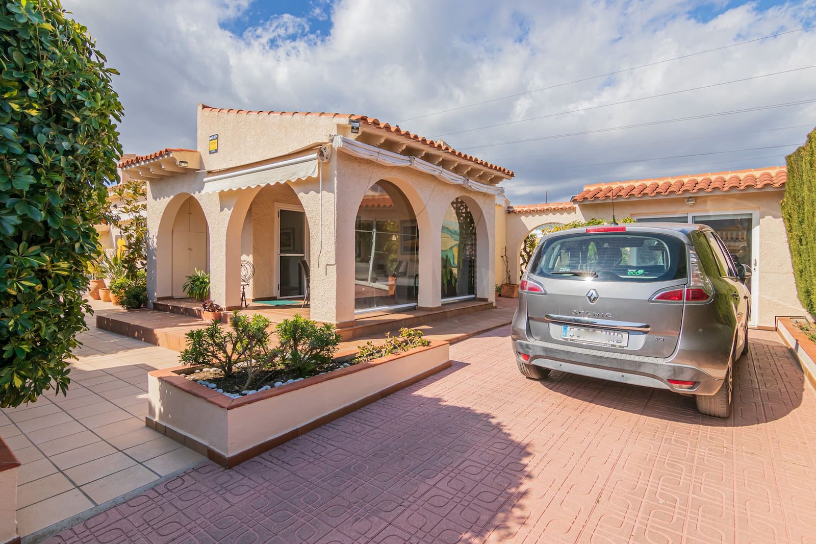 Pareado de 3 habitaciones en Albir en venta con garaje - 475.000 € (Ref: 7431433)