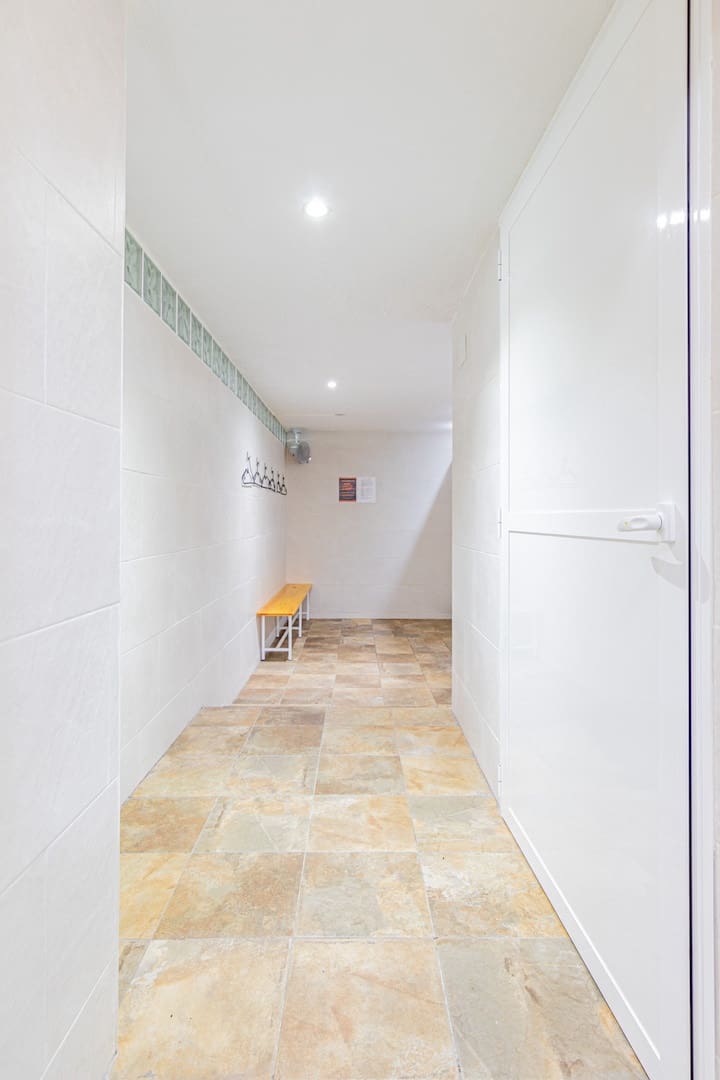 Kommersiell til salgs i Alfaz del Pi / L'Alfas del Pi - € 277 000 (Ref: 7527016)