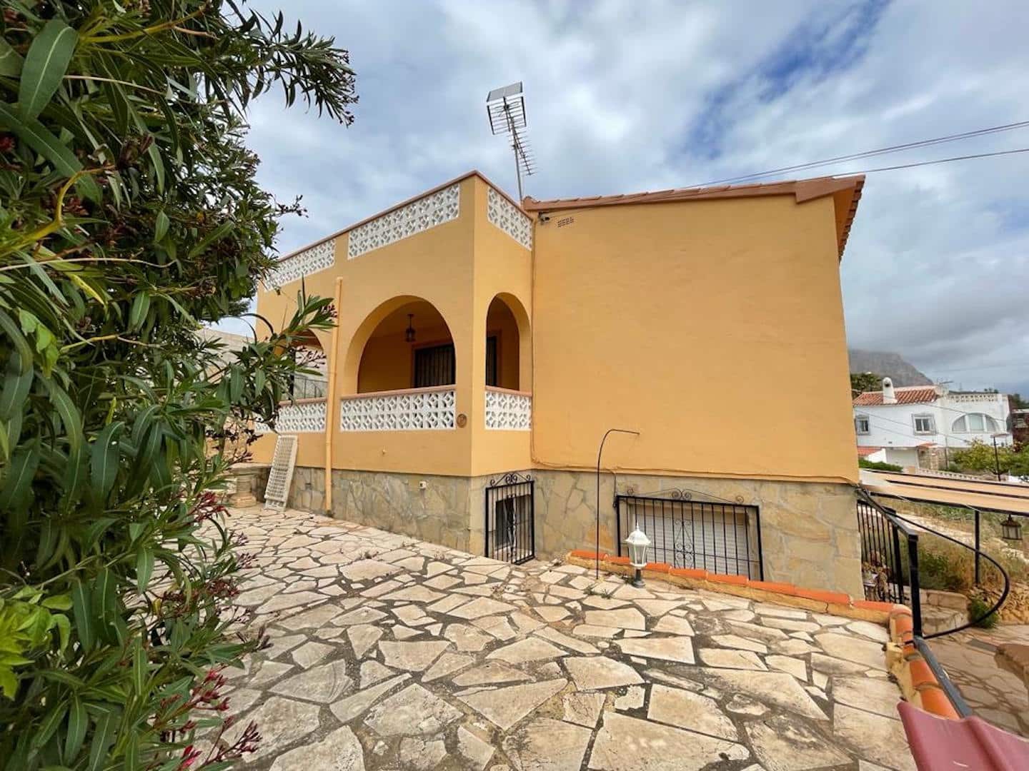 2 chambre Villa/Maison à vendre à La Nucia avec garage - 448 000 € (Ref: 7644076)