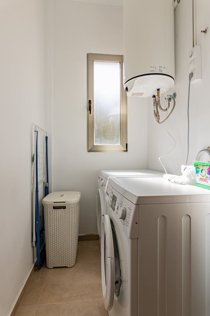 5 slaapkamer Villa te koop in Altea la Vella met zwembad garage - € 1.100.000 (Ref: 7644077)