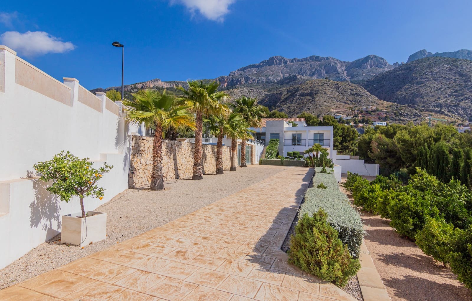 5 slaapkamer Villa te koop in Altea la Vella met zwembad garage - € 1.100.000 (Ref: 7644077)