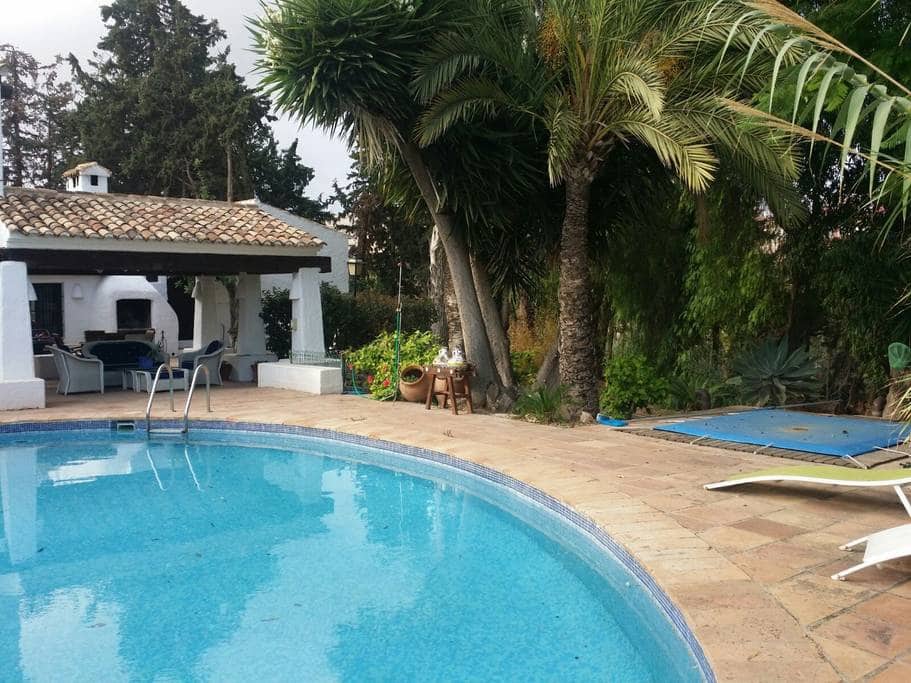 5 chambre Villa/Maison à vendre à Alfaz del Pi / L'Alfas del Pi avec piscine garage - 1 500 000 € (Ref: 7788233)