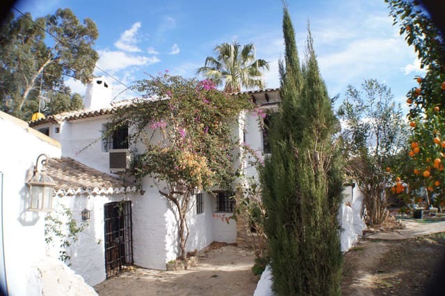 5 chambre Villa/Maison à vendre à Alfaz del Pi / L'Alfas del Pi avec piscine garage - 1 500 000 € (Ref: 7788233)