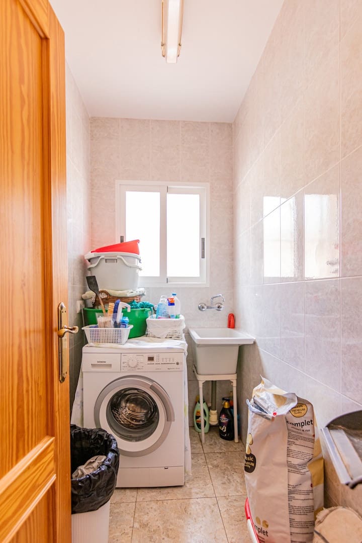 3 bedroom Villa for sale in La Nucia with pool garage - € 530,000 (Ref: 7788241)