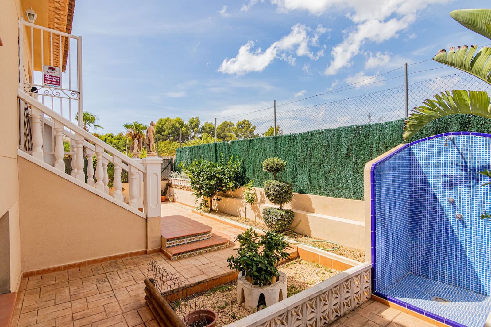 3 bedroom Villa for sale in La Nucia with pool garage - € 530,000 (Ref: 7788241)