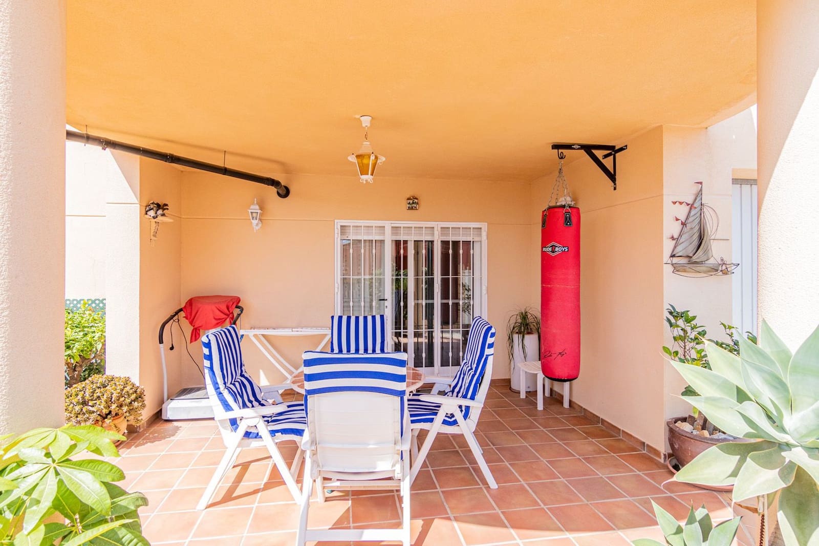 3 bedroom Villa for sale in La Nucia with pool garage - € 530,000 (Ref: 7788241)