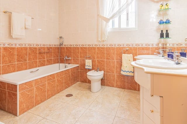 3 camera da letto Villa in vendita in La Nucia Pueblo  , La Nucia con piscina garage - 530.000 € (Rif: 7788241)