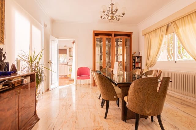 4 soverom Villa til salgs i Albir, Alfaz del Pi / L'Alfàs del Pi med svømmebasseng garasje - € 649 000 (Ref: 7810196)