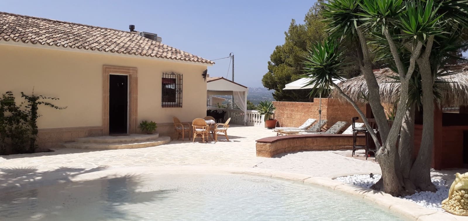 3 bedroom Villa for sale in Albir with pool garage - € 795,000 (Ref: 7844062)