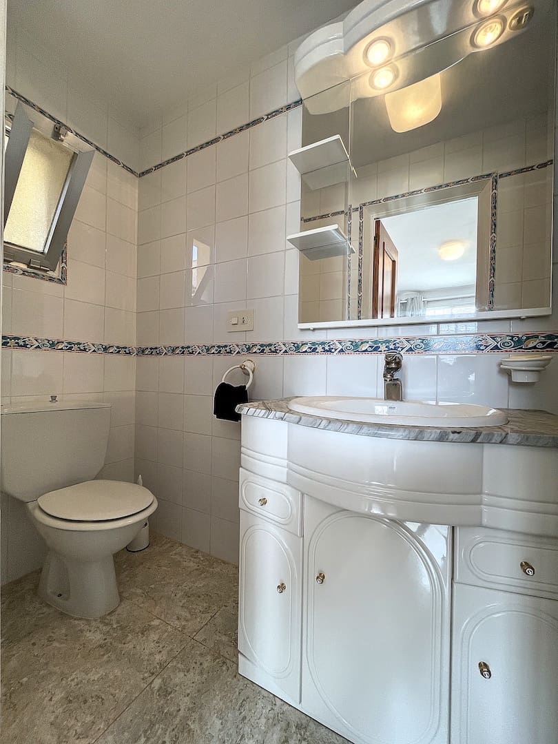 3 soveværelse Villa til salg i Alfaz del Pi / L'Alfas del Pi med swimmingpool garage - € 530.000 (Ref: 7846483)