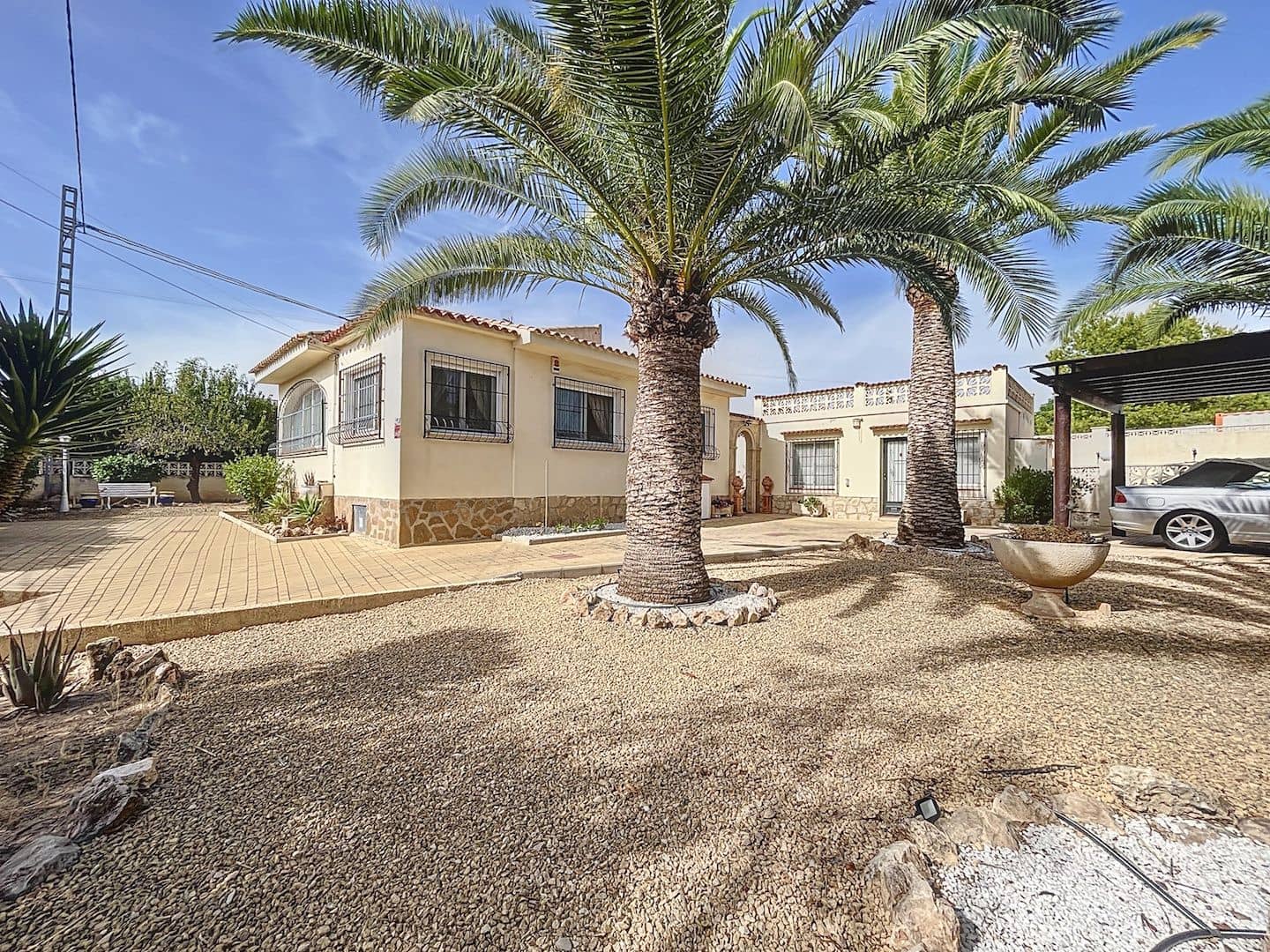 3 soveværelse Villa til salg i Alfaz del Pi / L'Alfas del Pi med swimmingpool garage - € 560.000 (Ref: 7846483)