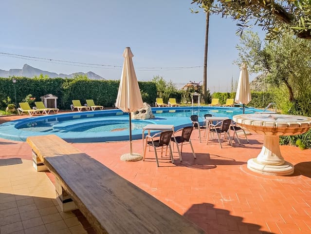 3 chambre Restaurant/Bar à vendre à Tárbena avec piscine garage - 685 000 € (Ref: 8152525)