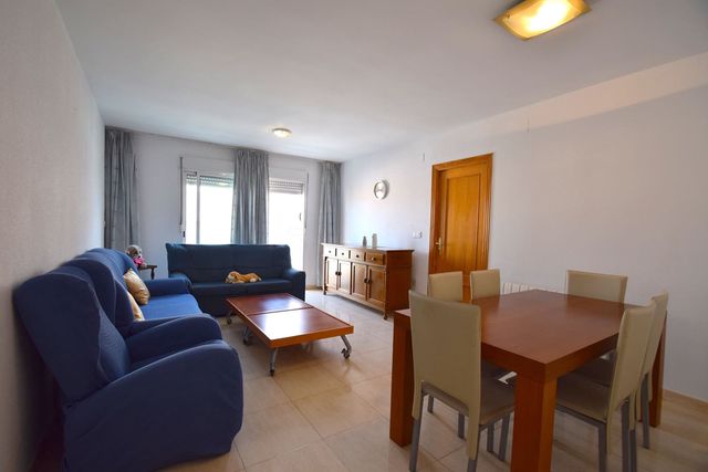 3 soverom Leilighet til leie i Pueblo - Urbanizaciones, Alfaz del Pi / L'Alfàs del Pi med garasje - € 1 100 (Ref: 8212417)