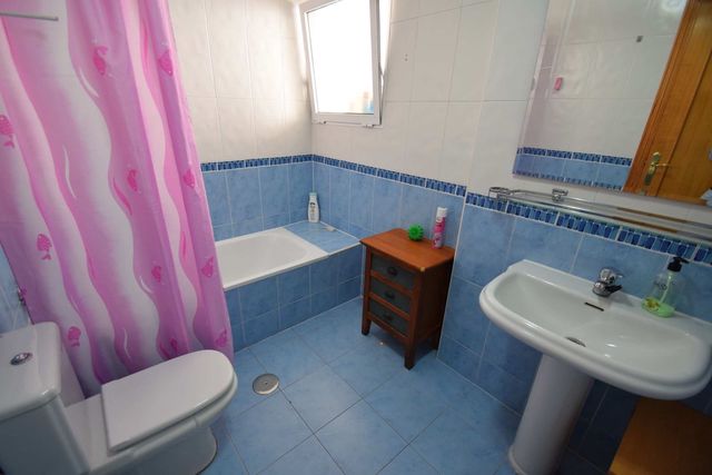 3 soverom Leilighet til leie i Pueblo - Urbanizaciones, Alfaz del Pi / L'Alfàs del Pi med garasje - € 1 100 (Ref: 8212417)