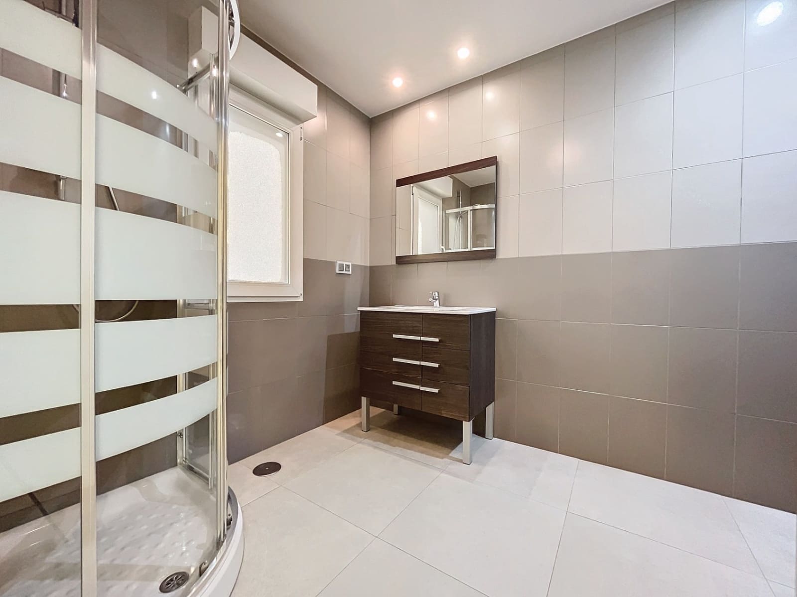 8 soverom Villa til salgs i Altea med svømmebasseng garasje - € 1 950 000 (Ref: 8317121)