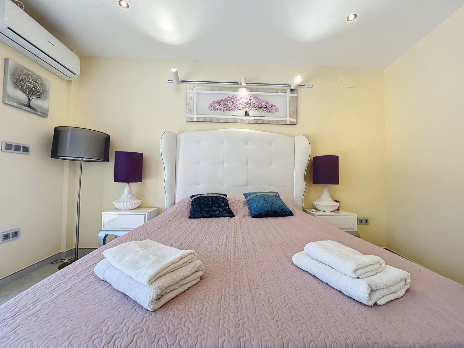 8 soverom Villa til salgs i Altea med svømmebasseng garasje - € 1 950 000 (Ref: 8317121)