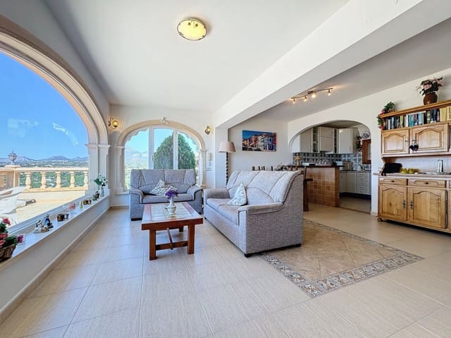 Chalet de 6 habitaciones en Altea en venta con piscina garaje - 1.700.000 € (Ref: 8404274)