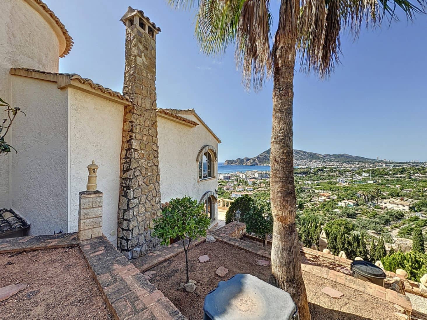 Chalet de 6 habitaciones en Altea en venta con piscina garaje - 1.700.000 € (Ref: 8404274)