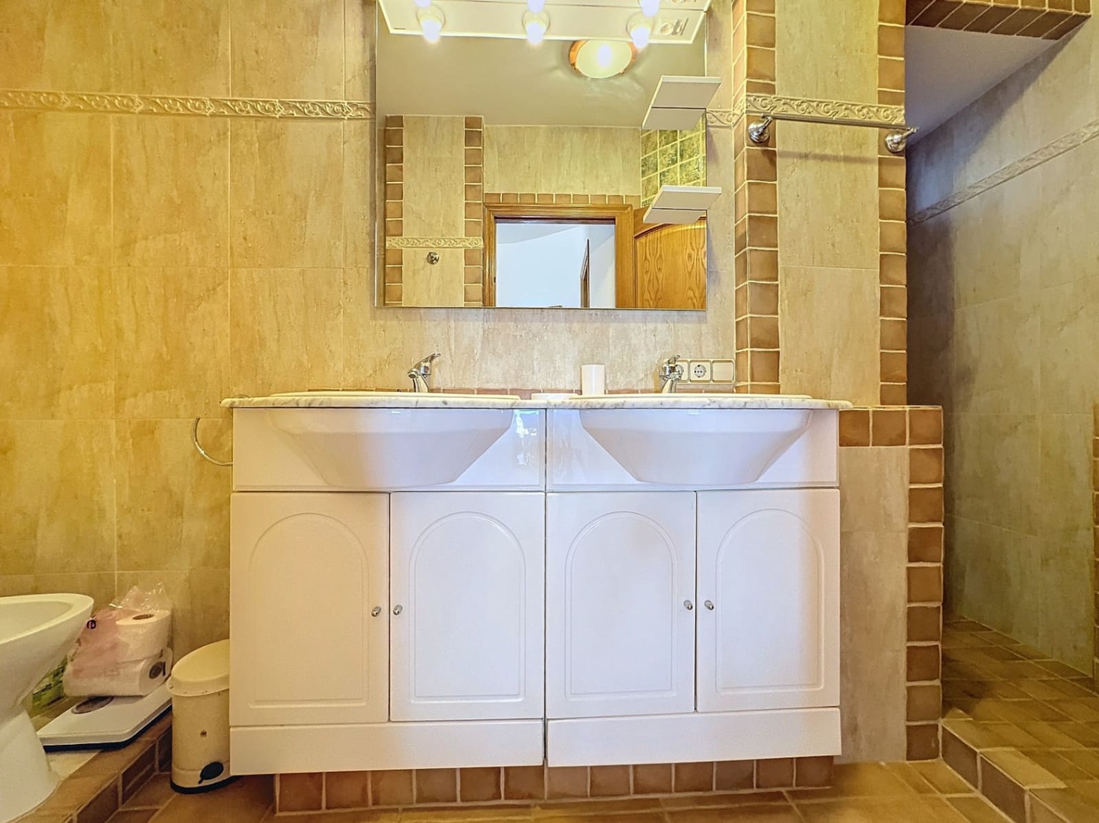 Chalet de 6 habitaciones en Altea en venta con piscina garaje - 1.700.000 € (Ref: 8404274)