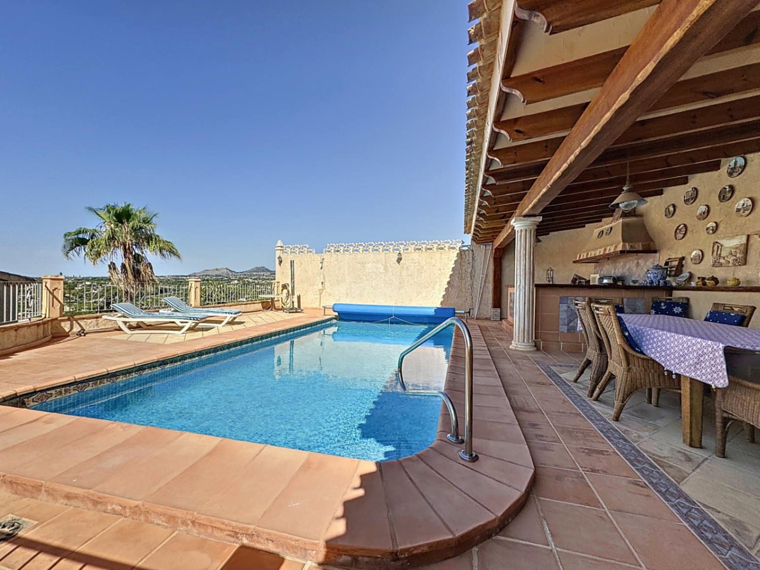 Chalet de 6 habitaciones en Altea en venta con piscina garaje - 1.700.000 € (Ref: 8404274)