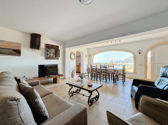 Chalet de 6 habitaciones en Altea en venta con piscina garaje - 1.700.000 € (Ref: 8404274)