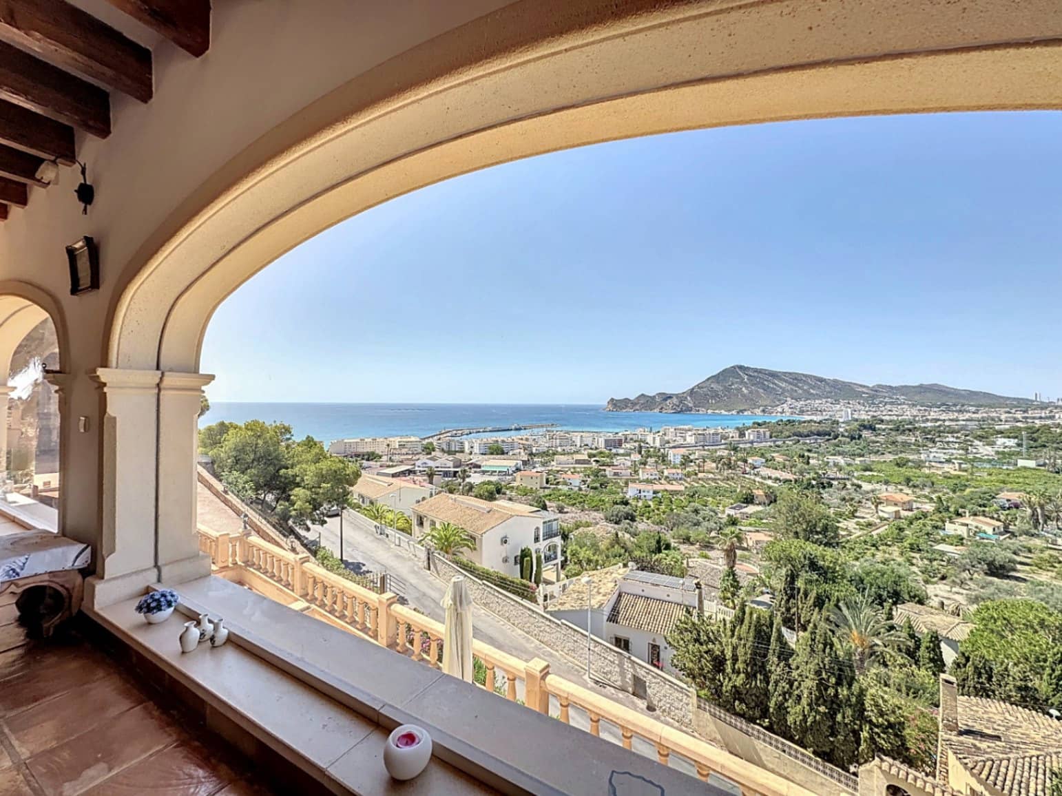 Chalet de 6 habitaciones en Altea en venta con piscina garaje - 1.700.000 € (Ref: 8404274)