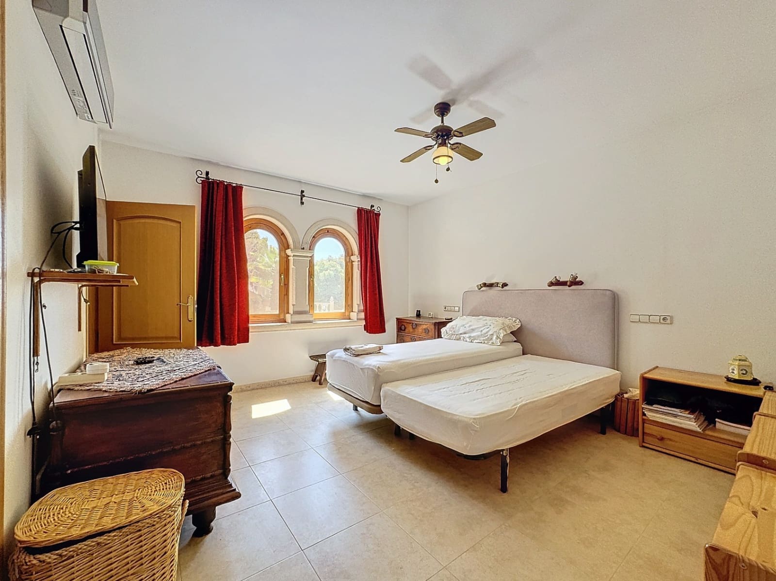 Chalet de 6 habitaciones en Altea en venta con piscina garaje - 1.700.000 € (Ref: 8404274)